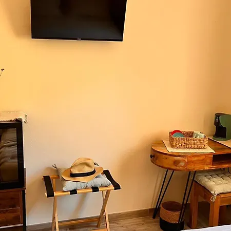 Il Nido Πανσιόν